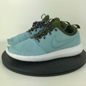 Nike Roshe Two SE Blue/White Athletic Running Shoes 881188-400 Women's Size 6.5